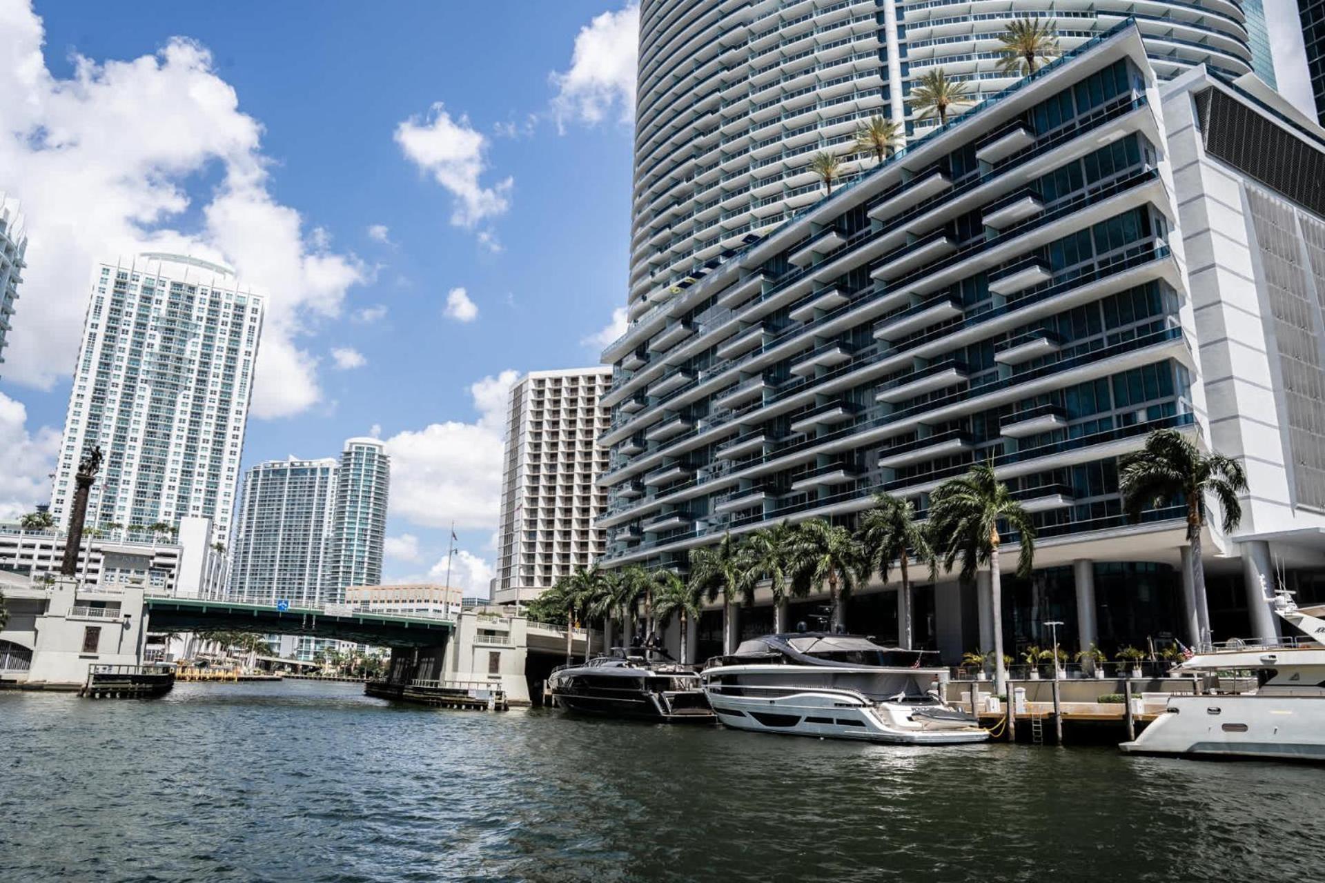 Mvr - River & Views Brickell Center Luxspa Miami